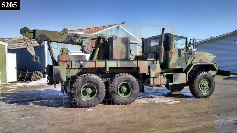 M936A1 5 Ton 6x6 Military Wrecker Truck WR 400 19 Oshkosh Equipment