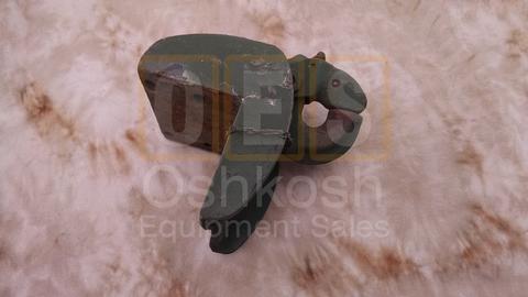 Pintle Hitch Towing Assembly
