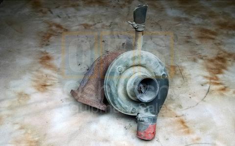 Schwitzer Turbo Charger