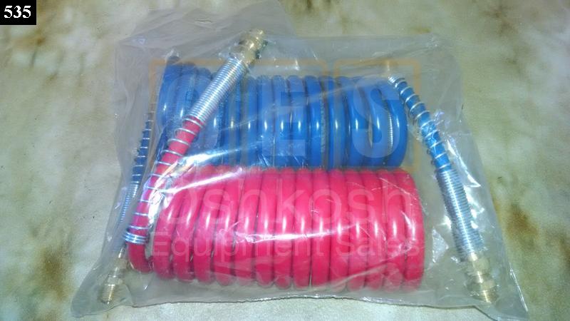 1/2 Fittings Alaskan Stallion Combo Blue & Red Power Air Lines 18 ft. Coiled Air Brake Component 