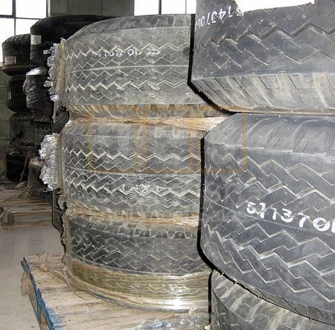 15/19.5 Firestone Transport Duplex Tire