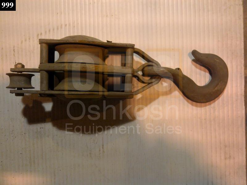 Dual Cable Snatch Block - Used Serviceable