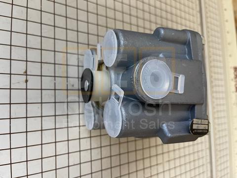 Air Relay Valve M1070 HET