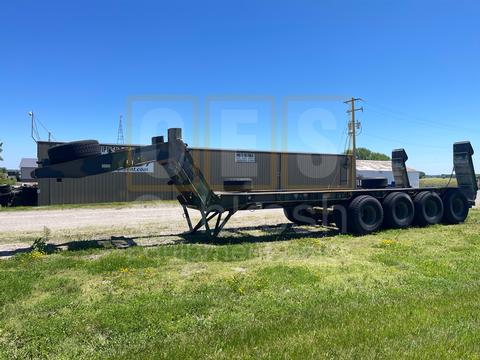 M747 60 Ton Military Lowboy Trailer
