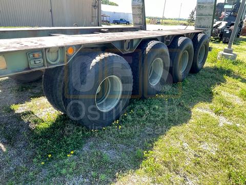 M747 60 Ton Military Lowboy Trailer