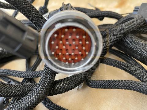 MRAP-M-ATV OSHKOSH WIRE HARNESS, ENGINE, MAIN CAT C7