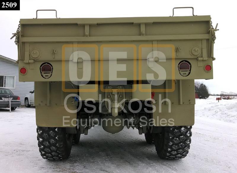 M925 5 Ton 6x6 Military Cargo Truck (C-200-54) - Oshkosh Equipment