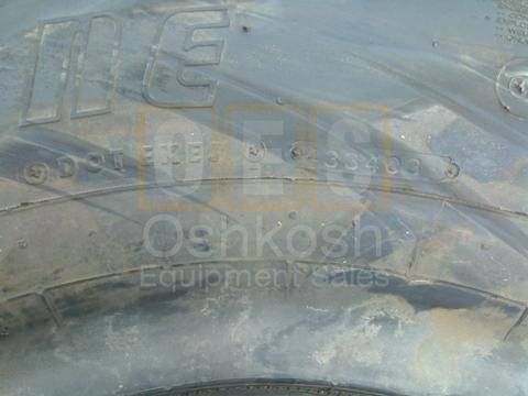 385/95R24 Bridgestone V-Steel Tire